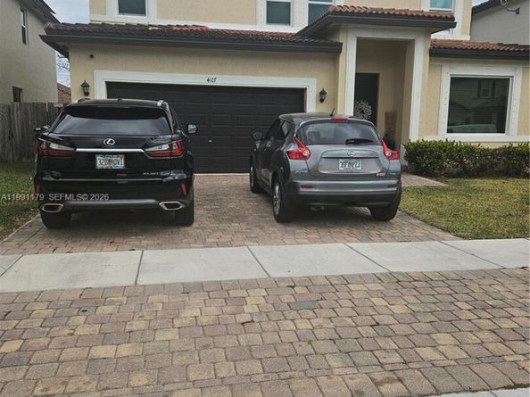 4117 NE 21st St, Homestead FL 33033