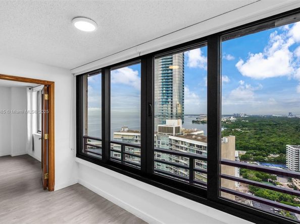 2333 Brickell Ave PH208, Miami FL 33129