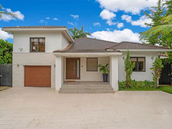 6235 Alton Rd, Miami Beach FL 33140