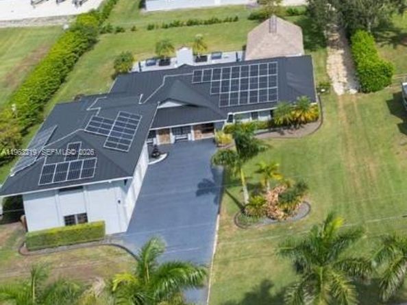 14651 SW 16th St, Davie FL 33325