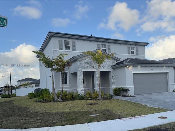 13629 SW 186th Ln, Miami FL 33177