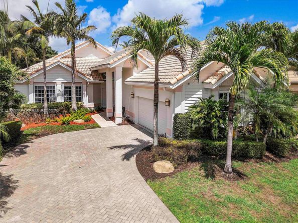 6799 Augusta Ct, West Palm Beach FL 33412