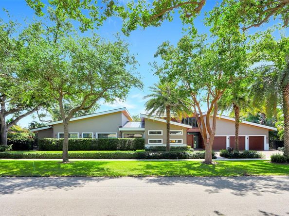 128 NE 94th St, Miami Shores FL 33138