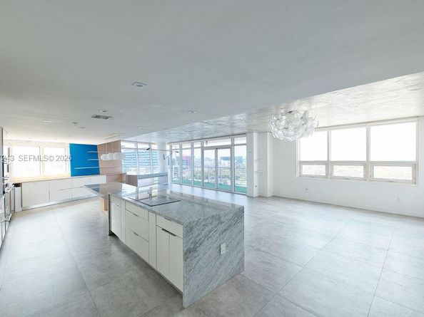 3250 NE 1st Ave 1115, Miami FL 33137