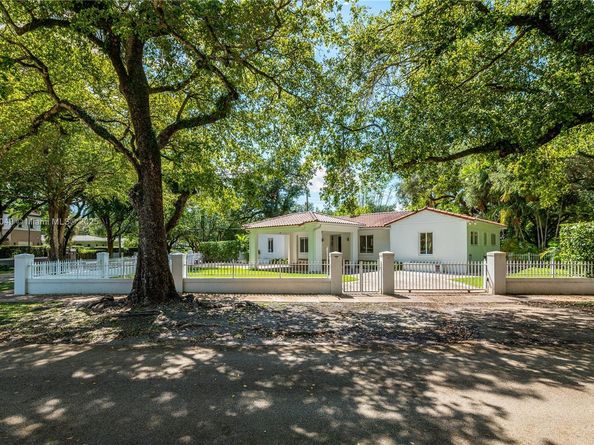 1820 Ferdinand St, Coral Gables FL 33134