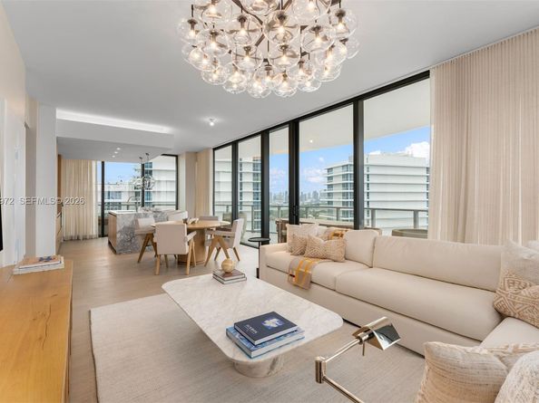 500 Alton Rd 2105, Miami Beach FL 33139