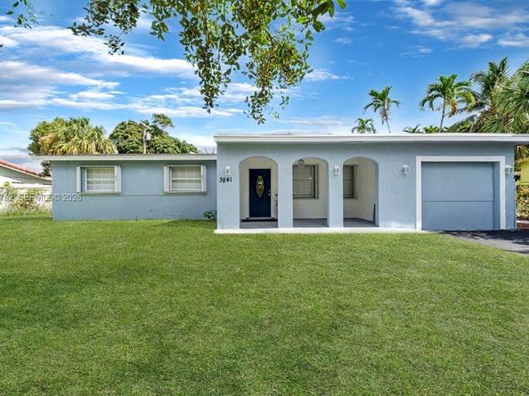 3841 NW 7th Pl, Lauderhill FL 33311