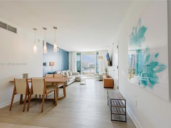 2602 E Hallandale Beach Blvd