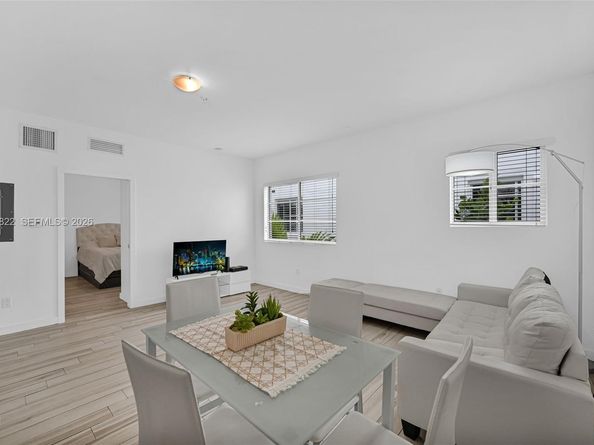 1560 Meridian Ave 207, Miami Beach FL 33139
