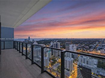 88 SW 7th St