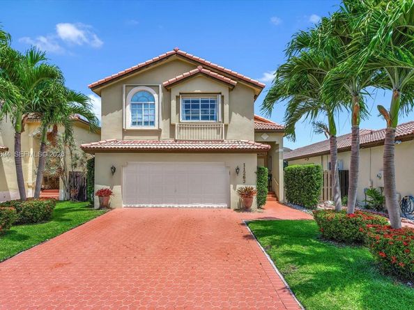 11263 NW 53rd Ln, Doral FL 33178