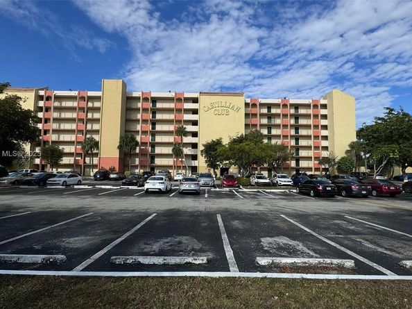 Undisclosed Address #A11833278, Miami FL 33174