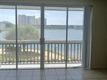 1591 NE Miami Gardens Dr