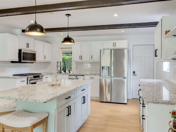 1144 Johnson St, Hollywood FL 33019