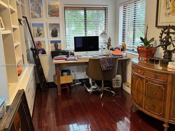 1838 NW 93rd Ter, Plantation FL 33322