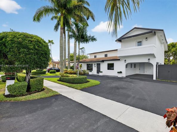 10864 SW 141st Ln, Miami FL 33176