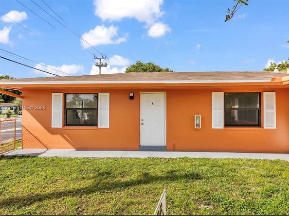 1451 NW 19th St, Fort Lauderdale FL 33311