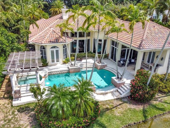 10430 Kestrel St, Plantation FL 33324