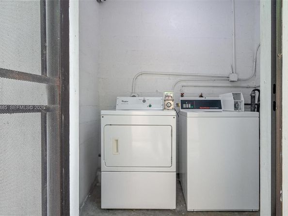 661 NE 61st St, Miami FL 33137