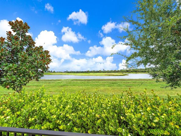 9930 Timber Creek Way, Palm Beach Gardens FL 33412