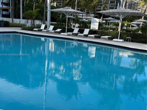 2101 Brickell Ave 502, Miami FL 33129