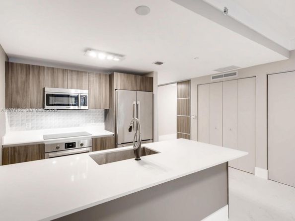 488 NE 18th St 2507, Miami FL 33132