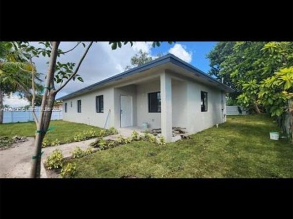 Undisclosed Address #A11900453, Miami FL 33167