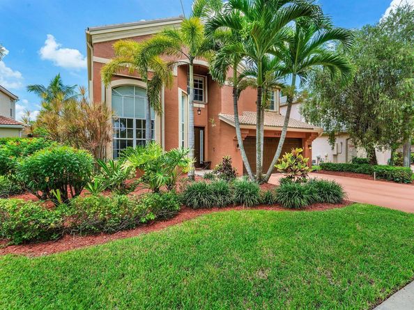 2129 RESTON Circle, Royal Palm Beach FL 33411