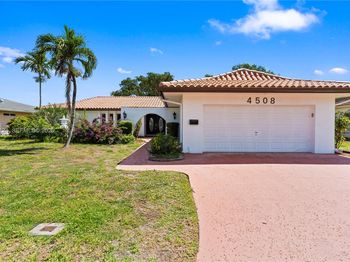 4508 King Palm Dr