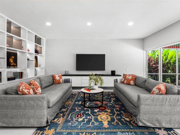 1410 Cleveland Rd, Miami Beach FL 33141