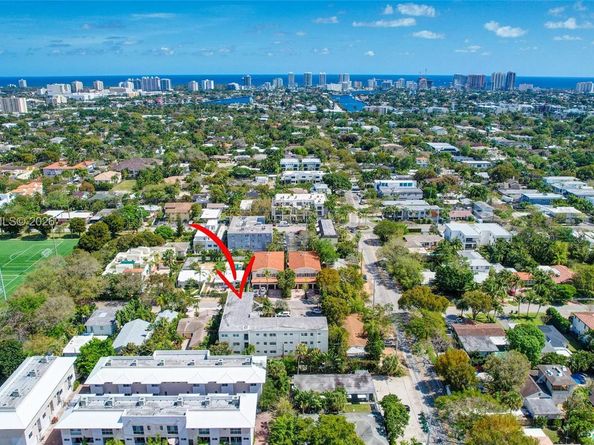 609 NE 13th Ave 301, Fort Lauderdale FL 33304