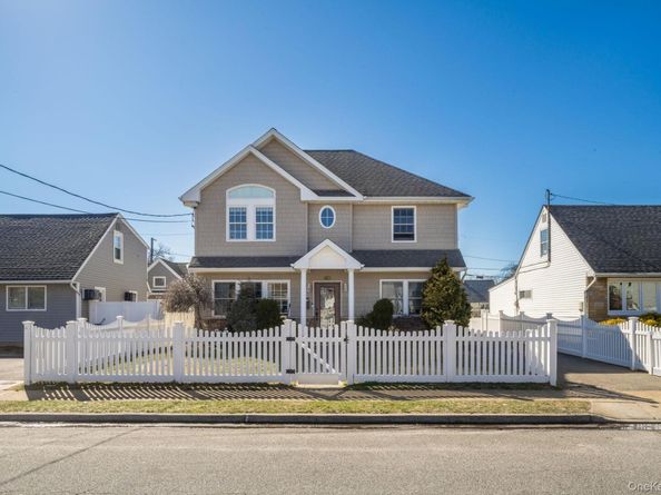 732 Sunrise Avenue, Bellmore NY 11710