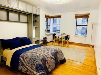 1200 Woodycrest Avenue