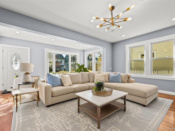 194-23 114th Road, Saint Albans NY 11412