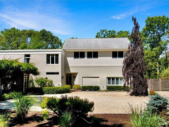 162 Middle Line, Southampton NY 11968