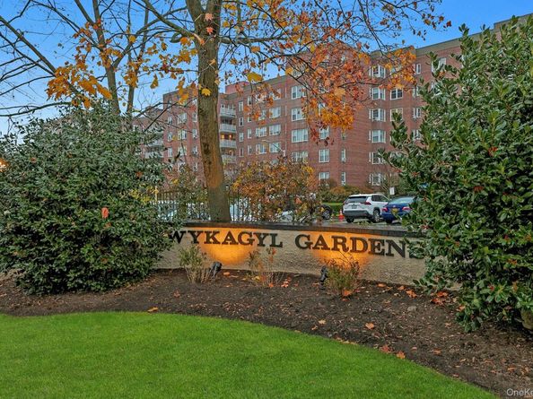 1273 North Avenue 1F8, New Rochelle NY 10804