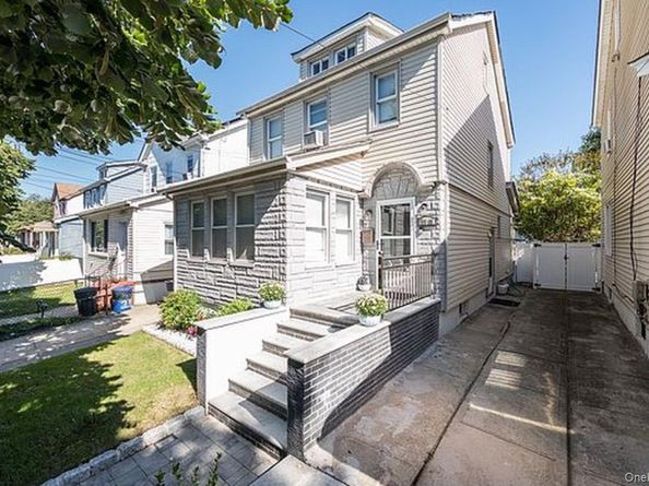 24111 Weller Avenue, Rosedale NY 11422