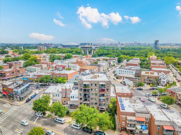 54-09 108th Street 3A, Corona NY 11368