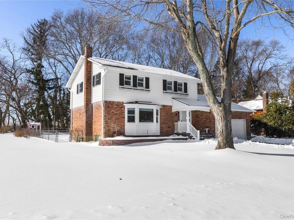 93 Saint Marys Drive, Jamesport NY 11947