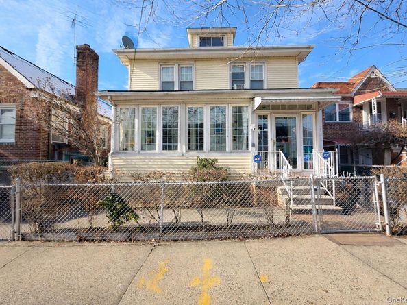 2725 Fenton Avenue, Bronx NY 10469