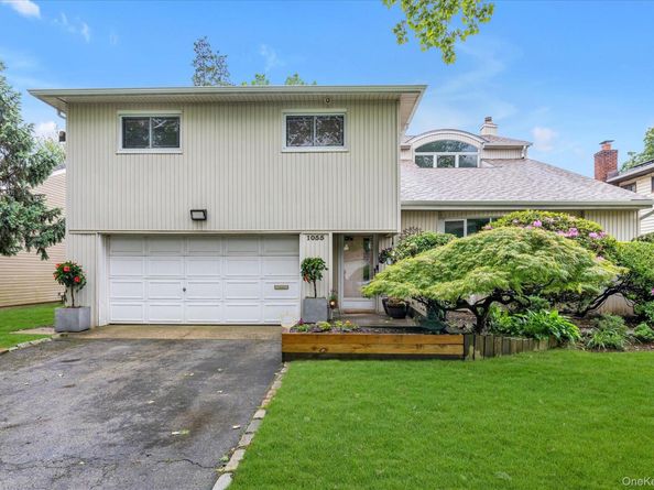 1055 Cedarhurst Street, North Woodmere NY 11581