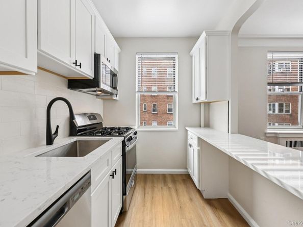 1 Bronxville Road 3S, Bronxville NY 10708