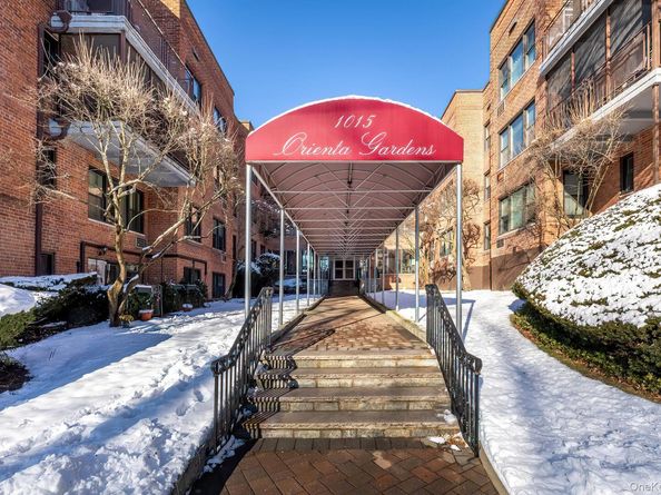 1015 Old Post Road 2H, Mamaroneck NY 10543