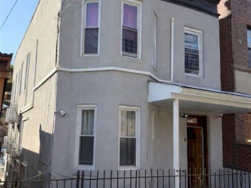1839 Matthews Avenue, Bronx NY 10462