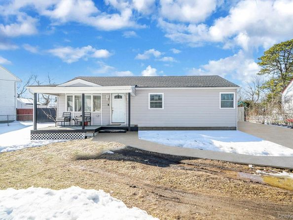 22 Eisenhower Avenue, Brentwood NY 11717