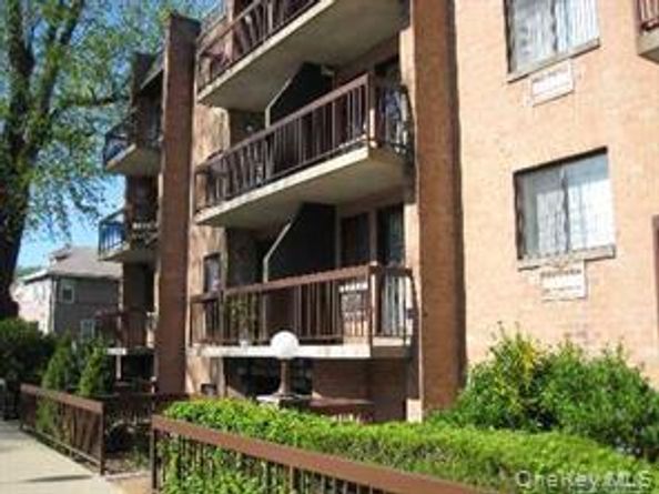 43-04 158th Street 3E, Flushing NY 11358