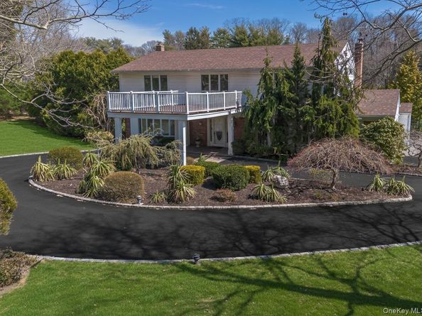 1 Somner Drive, Dix Hills NY 11746