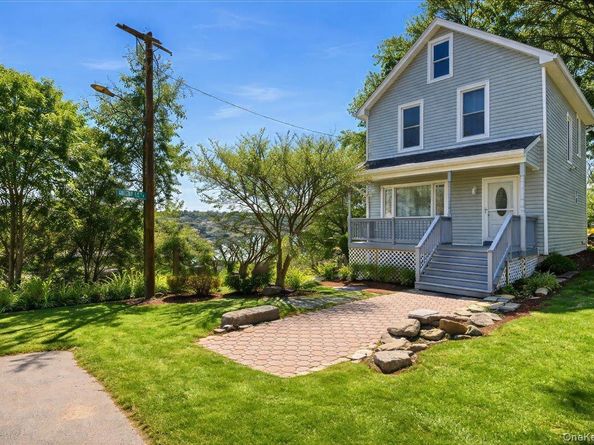 282 Greenvale Avenue, Yonkers NY 10703