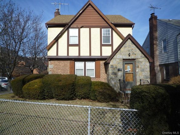 141-11 Booth Memorial Avenue, Flushing NY 11355