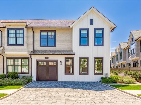 1 Spruce Court, Water Mill NY 11976